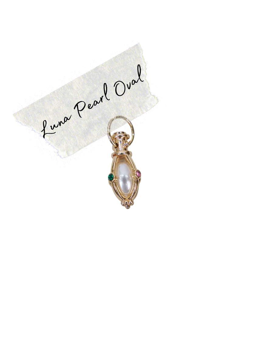Luna Pearl Oval Charm