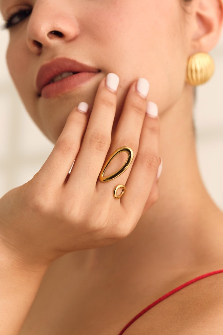 Aura Loop Ring