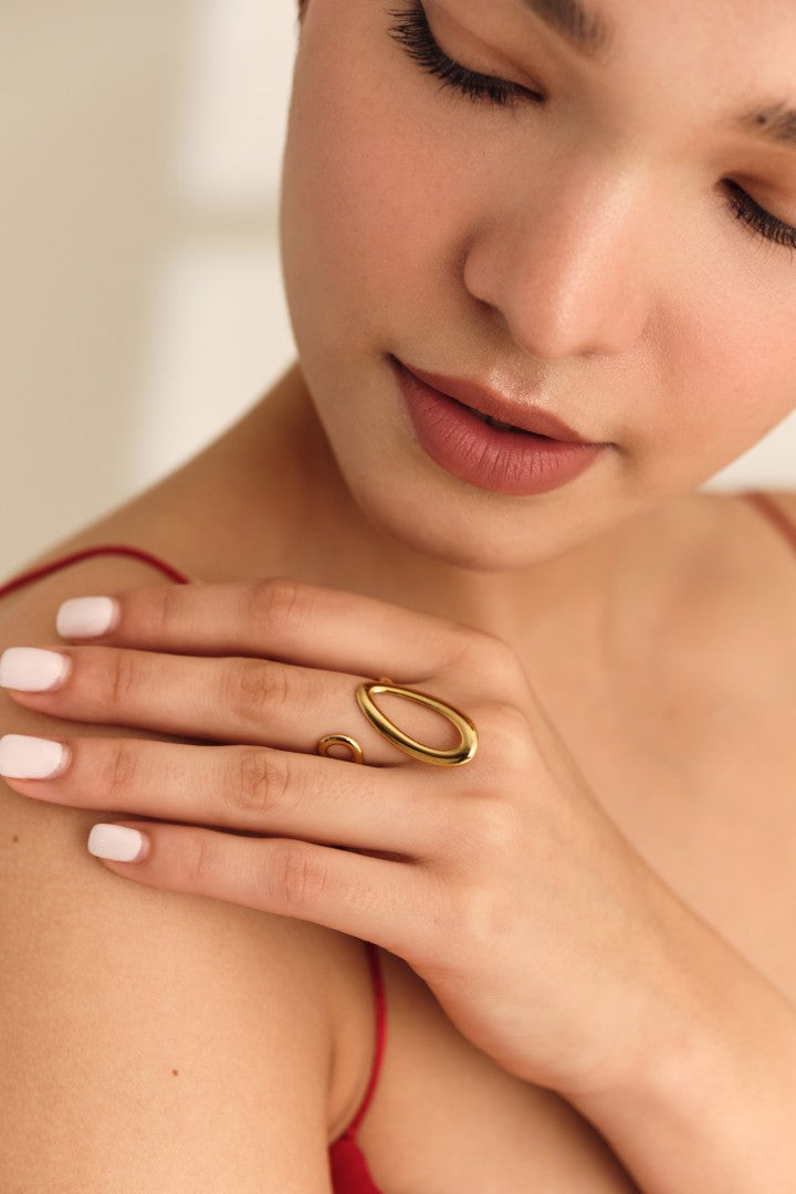 Aura Loop Ring