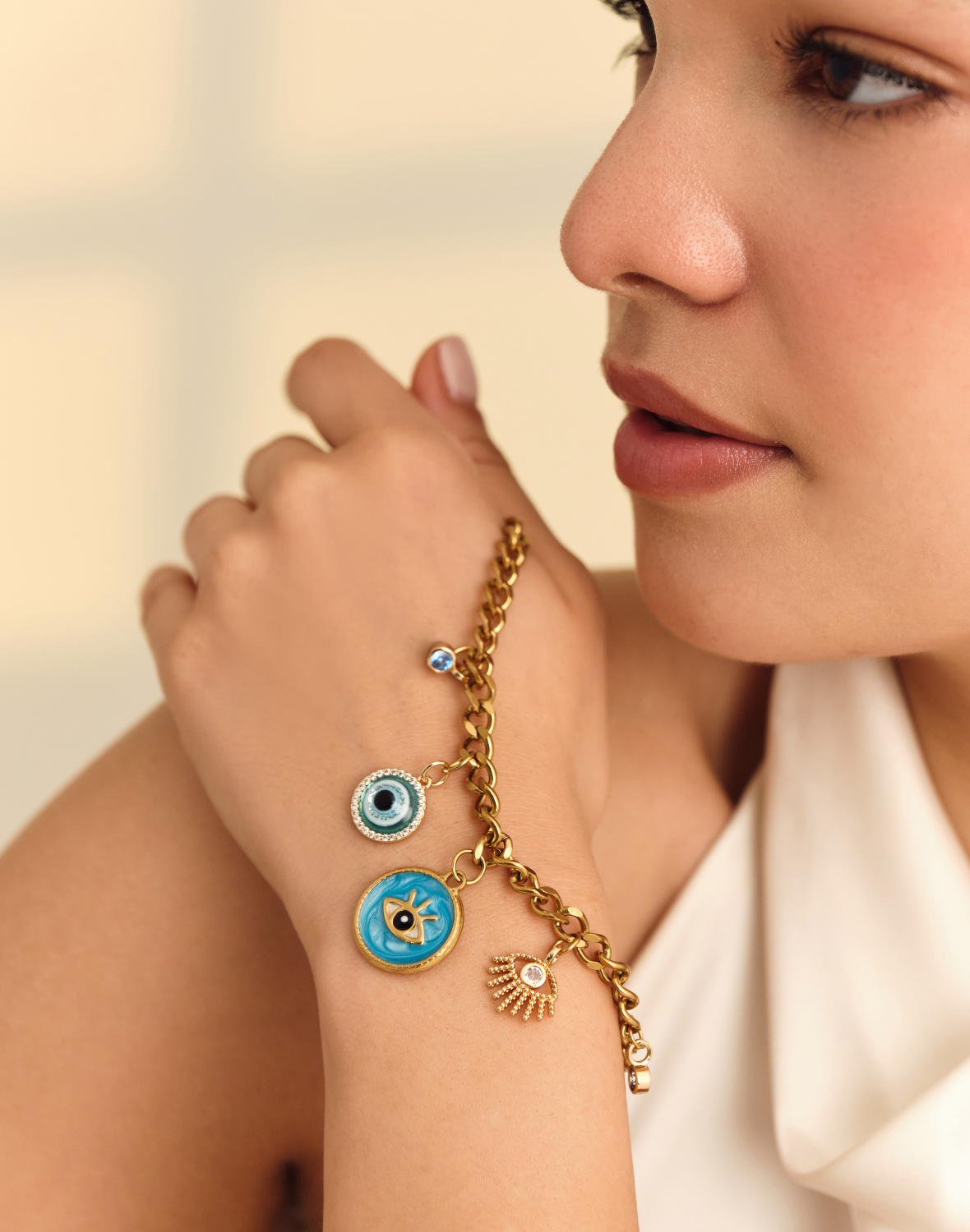 custom-slideshow-image-mobile-block_nxpDt4