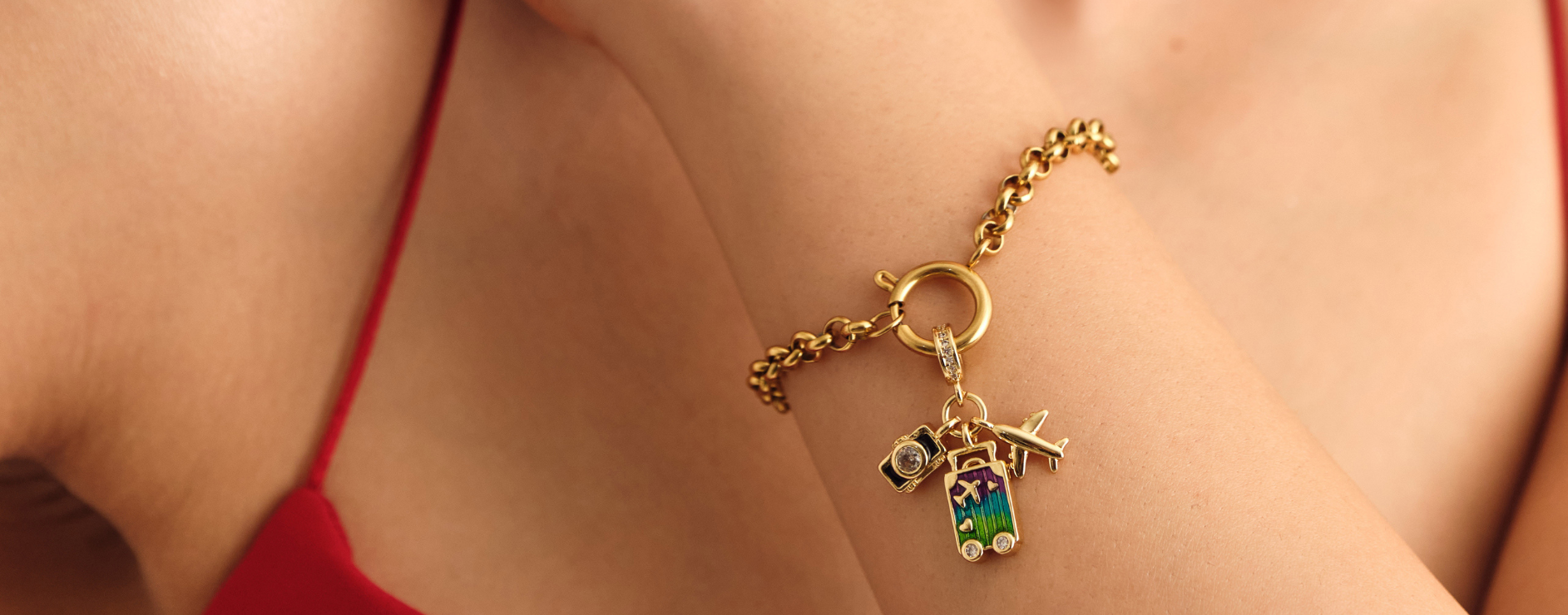 custom-slideshow-image-desktop-block_hxrdkm