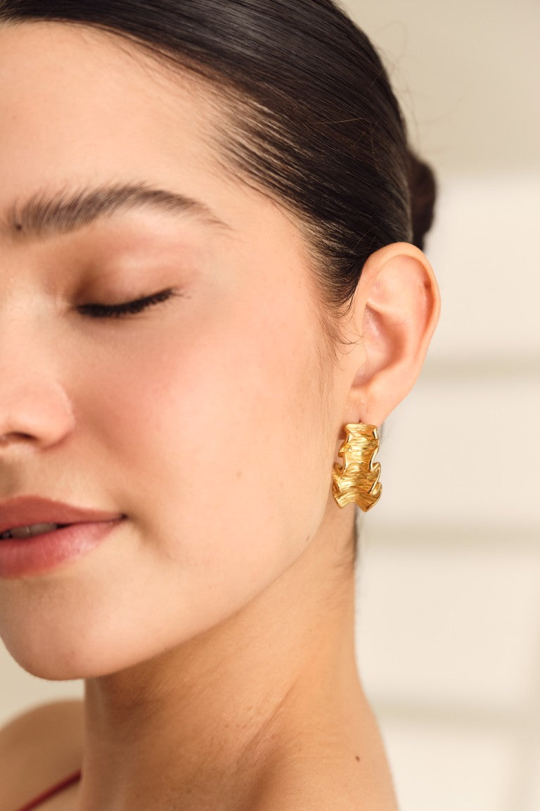 Ripple Arc Hoops