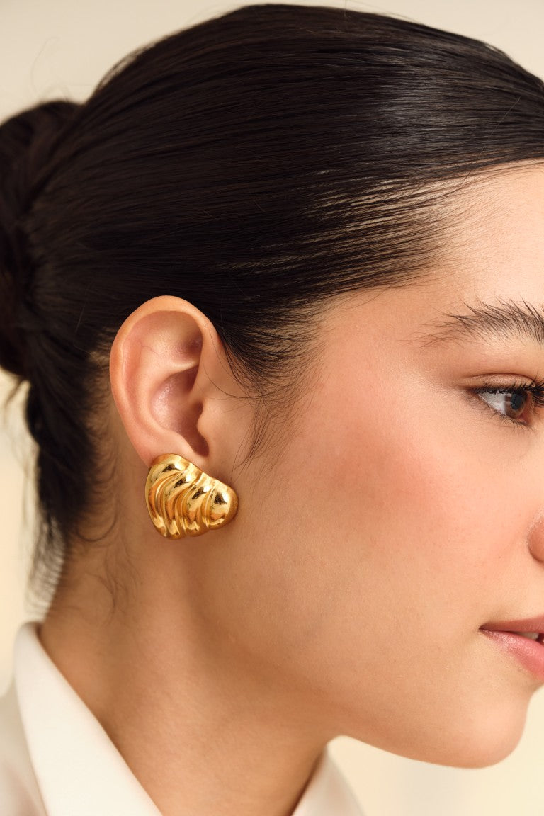 Heart Shaped Wavecrest Studs