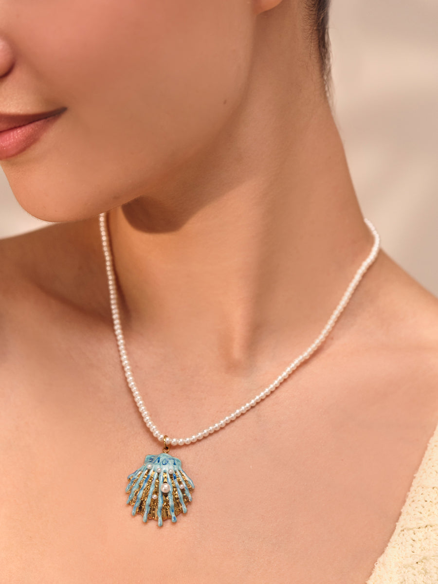Seashell Pearl Pendant Necklace